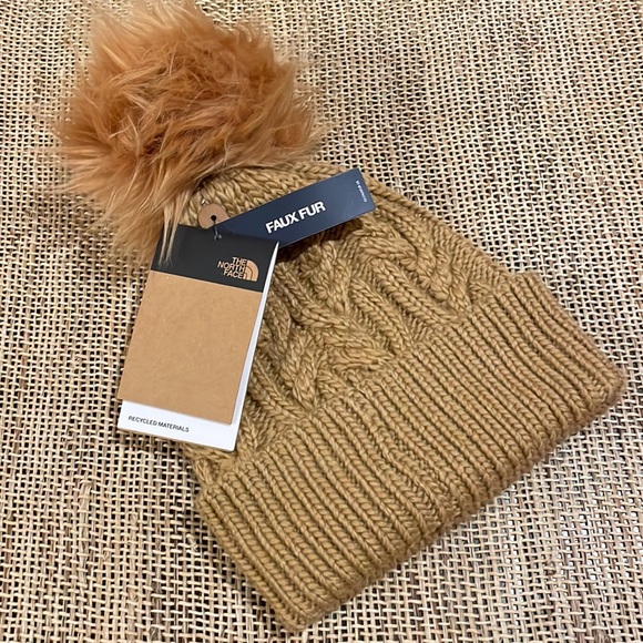 The North Face Accessories - COPY - THE NORTH FACE OH-MEGA Pom Pom Beanie, NWT